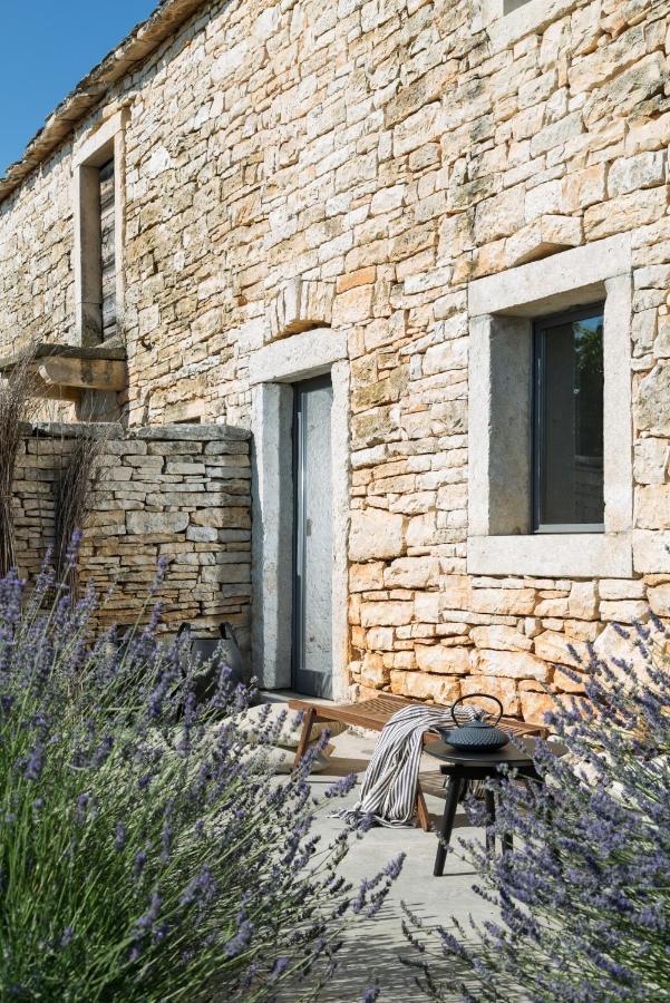 Br Villas By Rent Istria Radetići Eksteriør billede